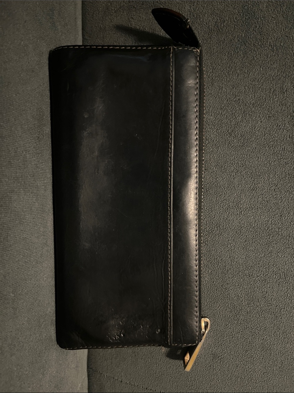 Marc Jacobs Black Leather Wallet with Gold Hardware - Picture 4 of 15